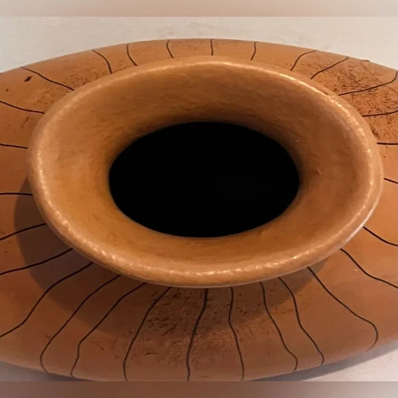 Vtg Hand Crafted Decorative Ceramic Vase Made In Philippines 9.5" L x 5 H x 4.5W - Picture 7 of 9